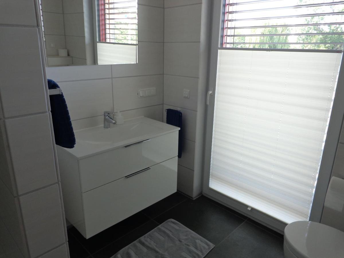 Lagrette Ferienwohnung Am Hainer See Neukieritzsch 외부 사진